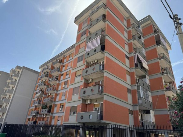 appartamento in affitto a Taranto in zona Italia-Montegranaro