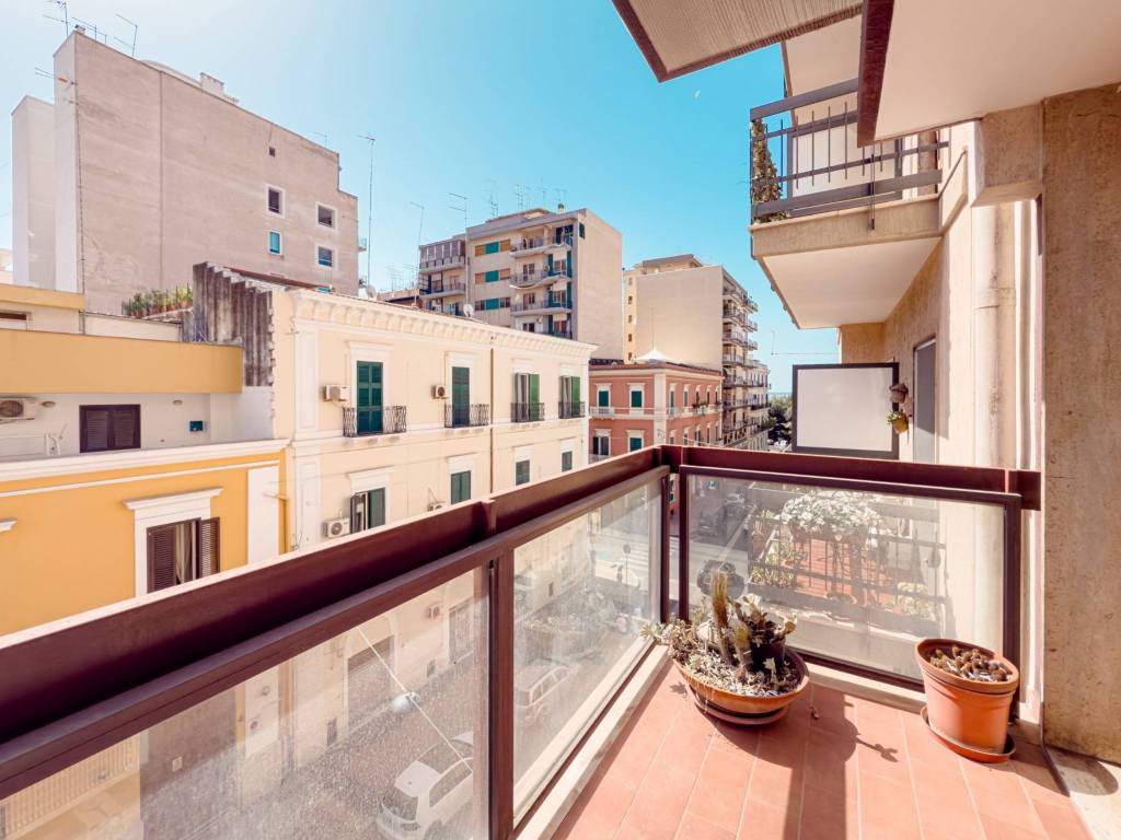 appartamento in affitto a Taranto in zona Borgo