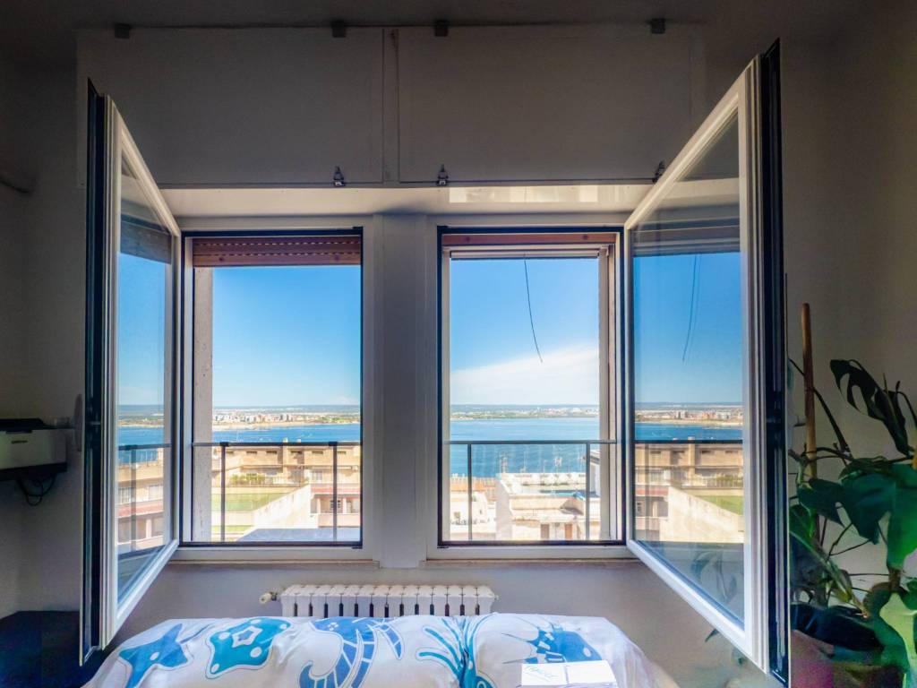 appartamento in affitto a Taranto in zona Borgo