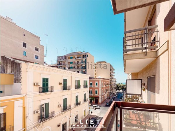 appartamento in affitto a Taranto in zona Borgo