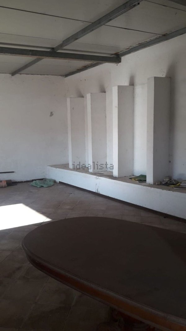 locale commerciale in affitto a Taranto
