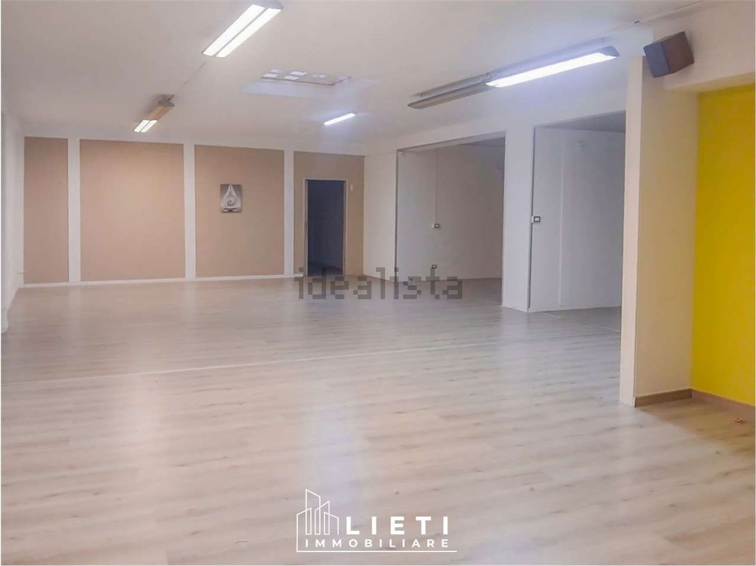 locale commerciale in affitto a Taranto in zona Italia-Montegranaro