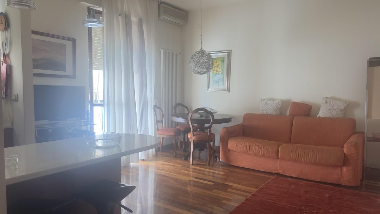 appartamento in affitto a Taranto in zona Borgo
