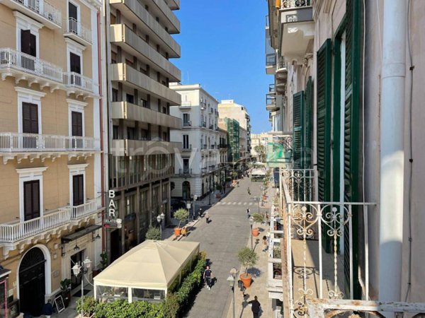 appartamento in affitto a Taranto in zona Borgo