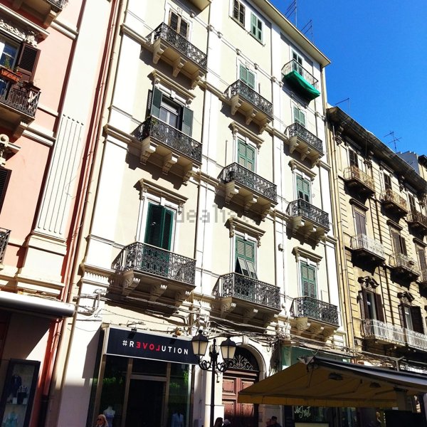 appartamento in affitto a Taranto in zona Borgo