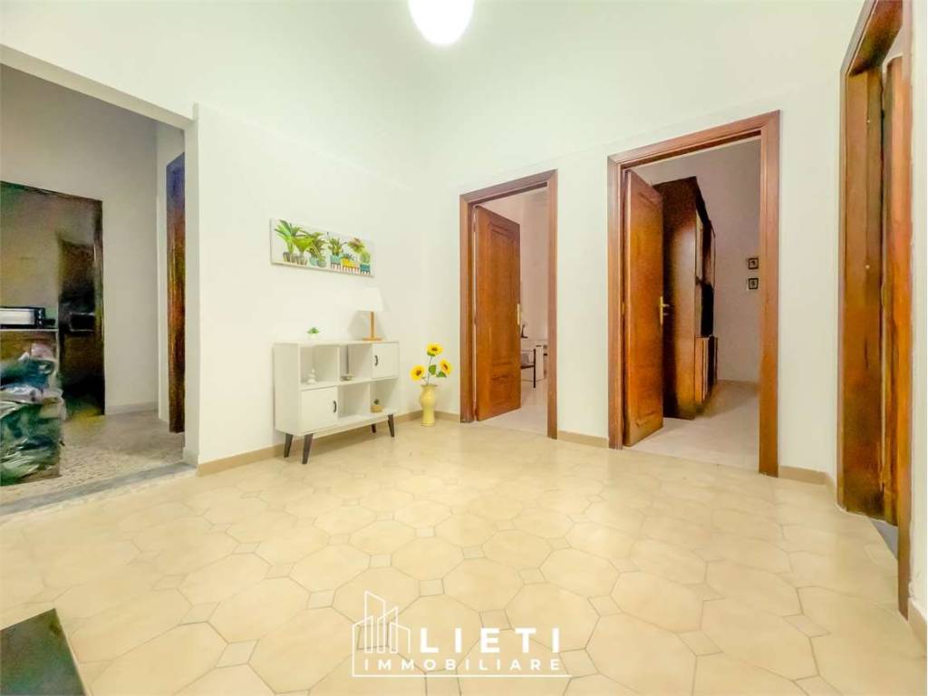 appartamento in affitto a Taranto in zona Borgo