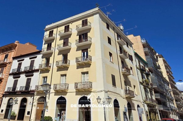 appartamento in affitto a Taranto in zona Borgo