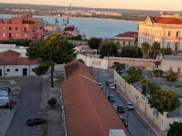 appartamento in affitto a Taranto in zona Borgo Antico