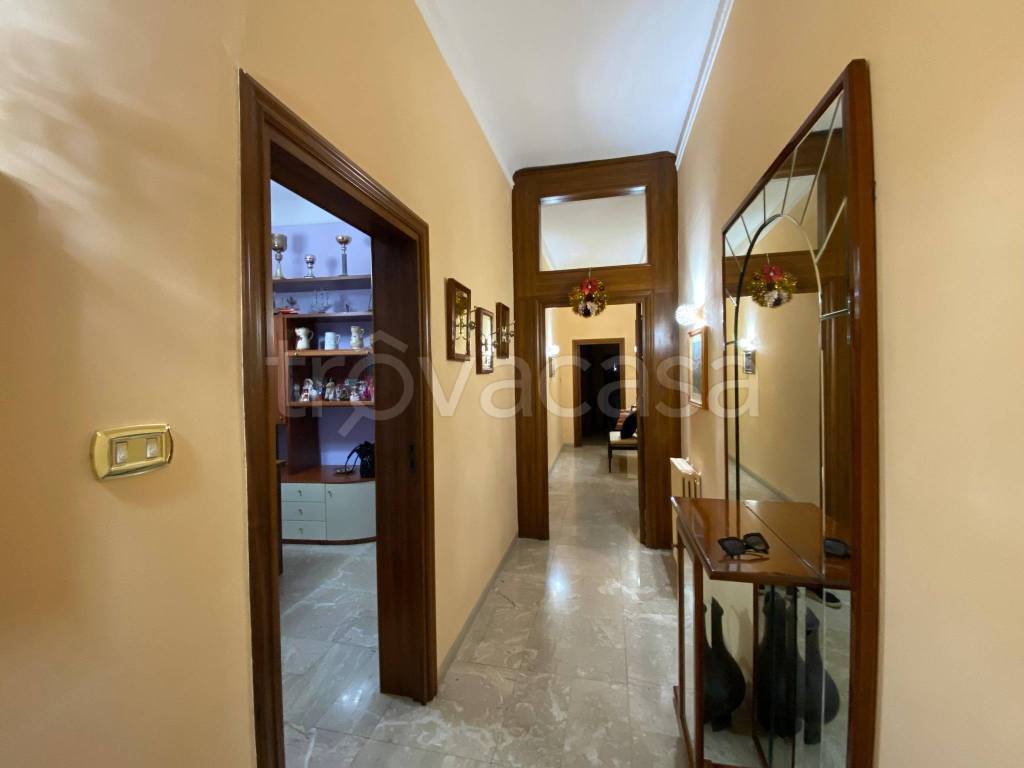 appartamento in affitto a Taranto in zona Borgo Antico