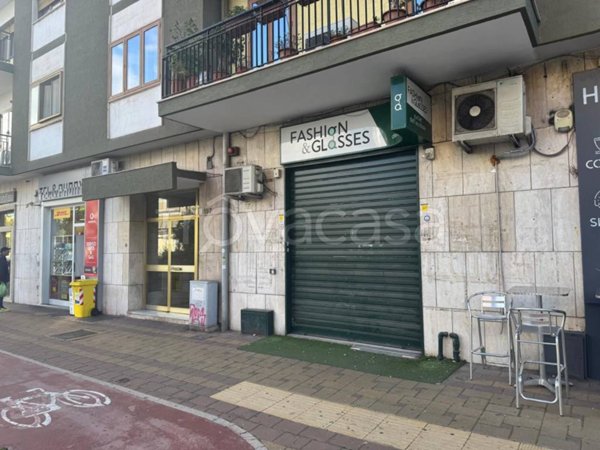 negozio in affitto a Taranto in zona Italia-Montegranaro