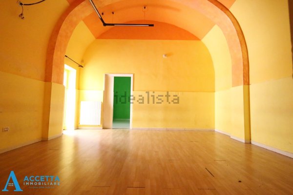 appartamento in affitto a Taranto in zona Borgo