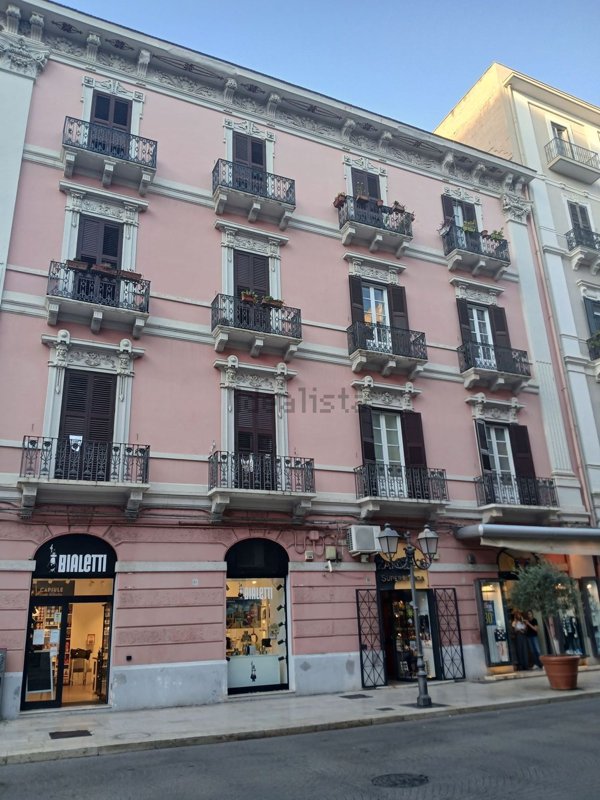 appartamento in affitto a Taranto in zona Borgo