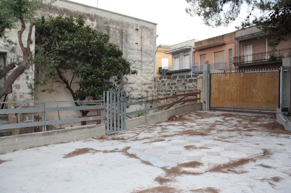 pentavano in affitto a Taranto