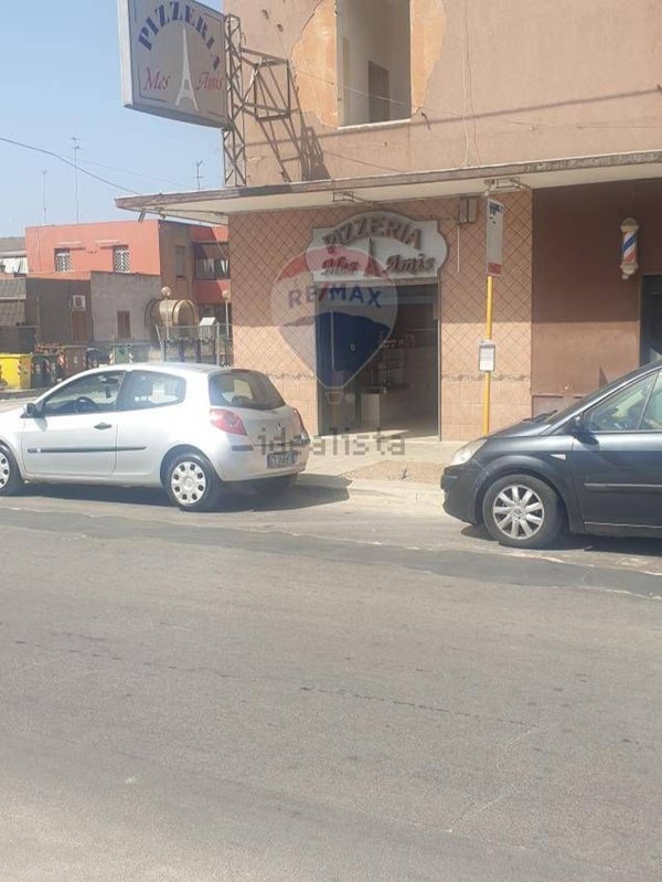 locale commerciale in affitto a Taranto in zona Tamburi-Croce