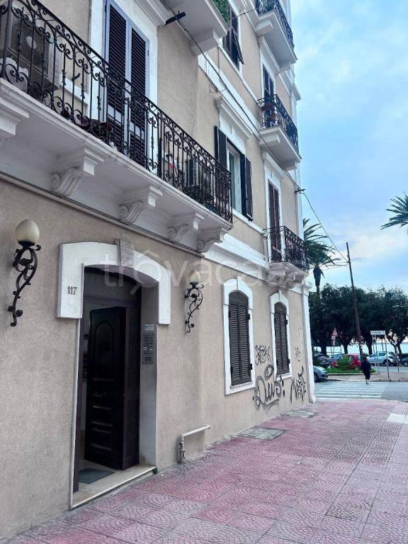 appartamento in affitto a Taranto in zona Borgo