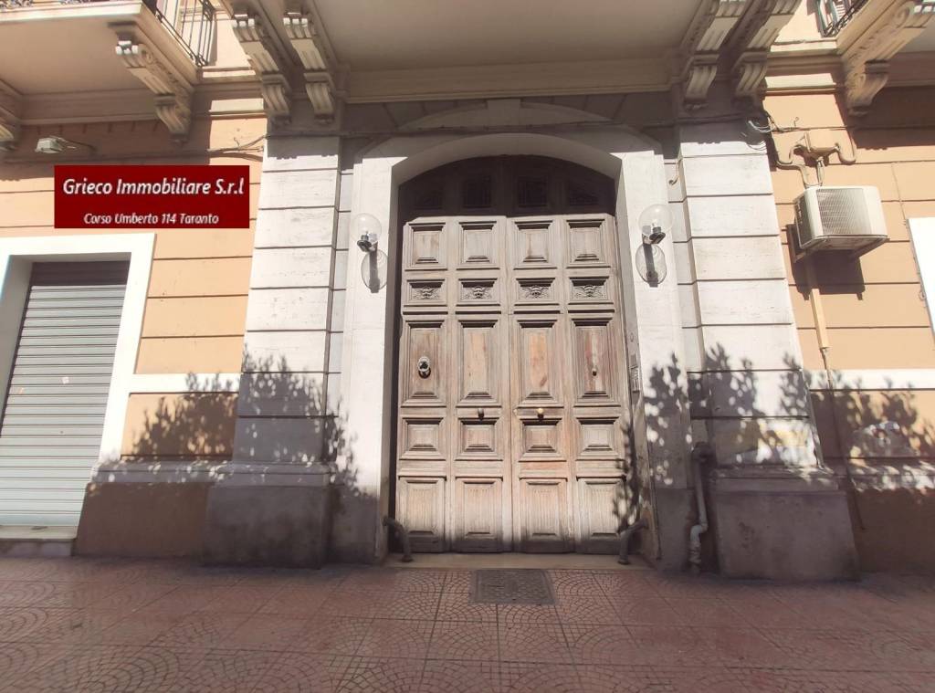appartamento in affitto a Taranto in zona Borgo