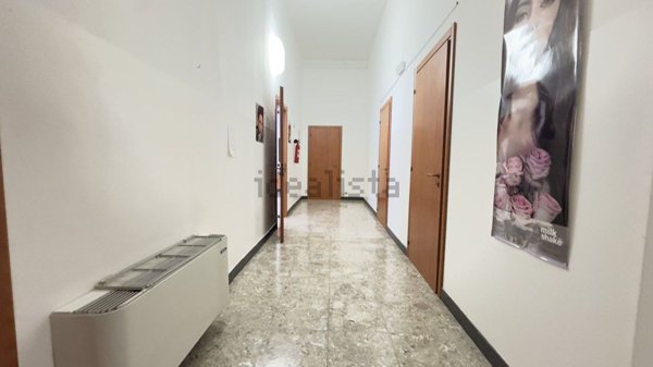 locale commerciale in affitto a Taranto in zona Tre Carrare-Battisti