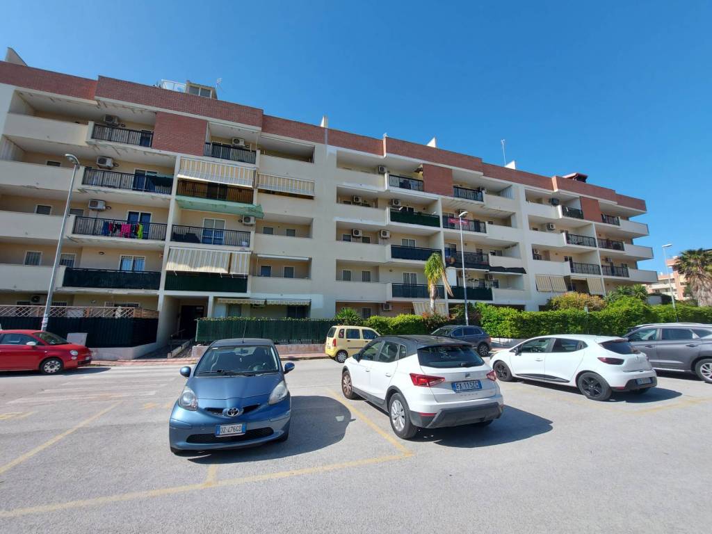 appartamento in affitto a Taranto in zona Solito-Corvisea