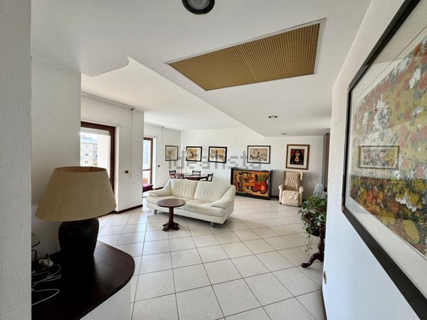 appartamento in affitto a Taranto in zona Italia-Montegranaro