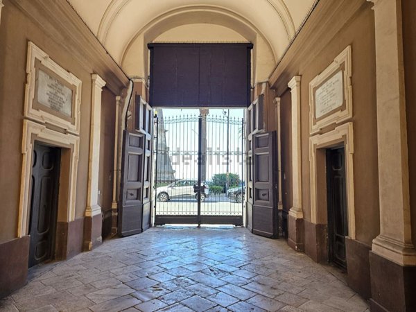 appartamento in affitto a Taranto in zona Borgo