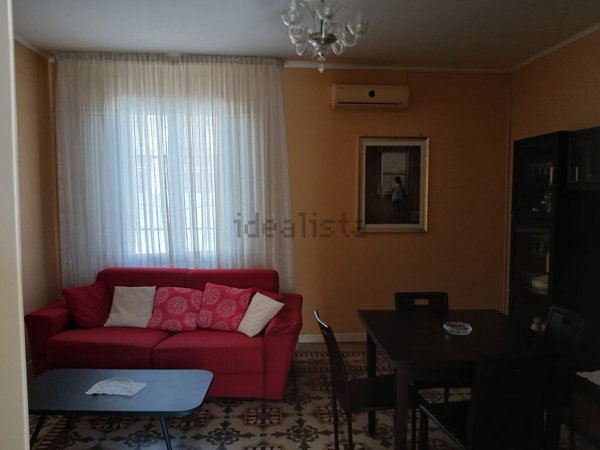 appartamento in affitto a Taranto in zona Borgo