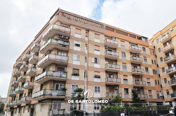 appartamento in affitto a Taranto in zona Italia-Montegranaro