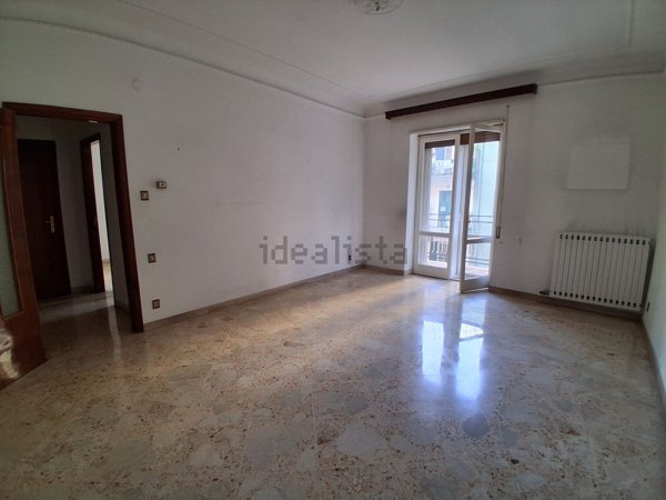 appartamento in affitto a Taranto in zona Italia-Montegranaro