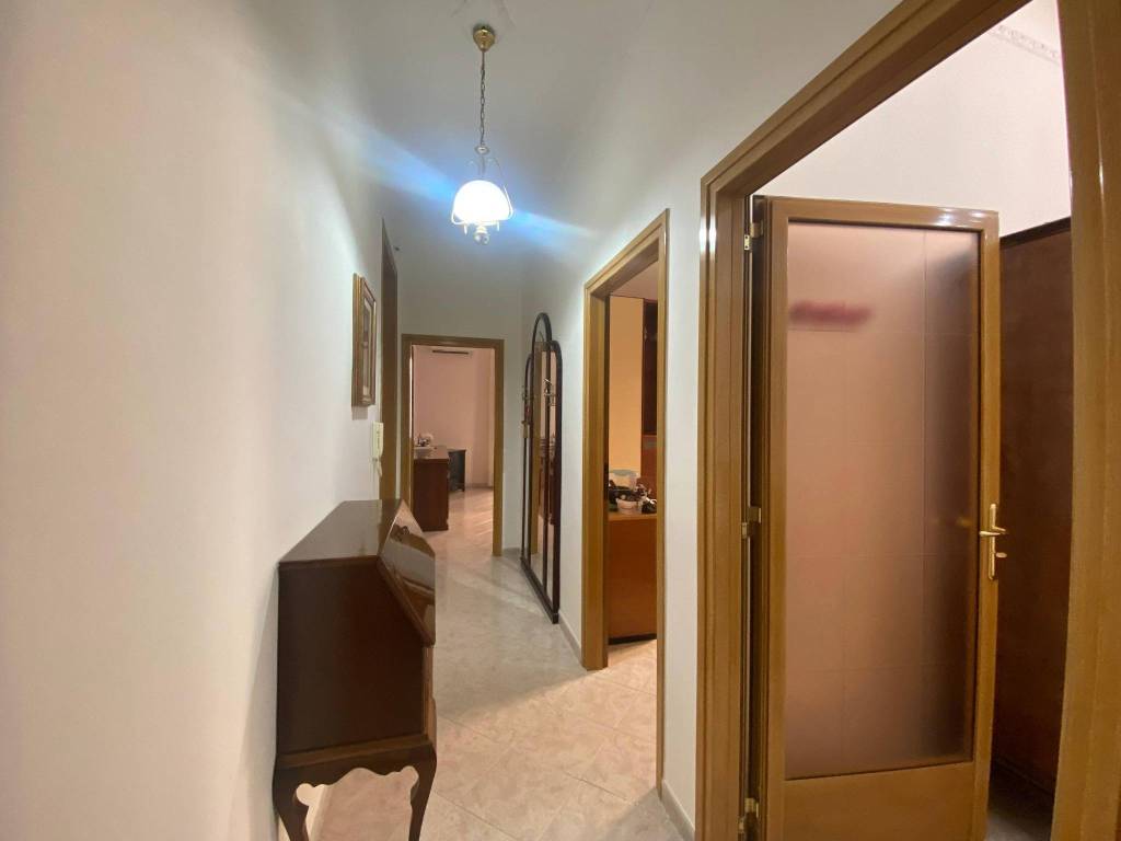 appartamento in affitto a Taranto in zona Borgo Antico