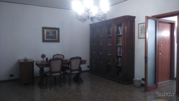 appartamento in affitto a Taranto in zona Borgo