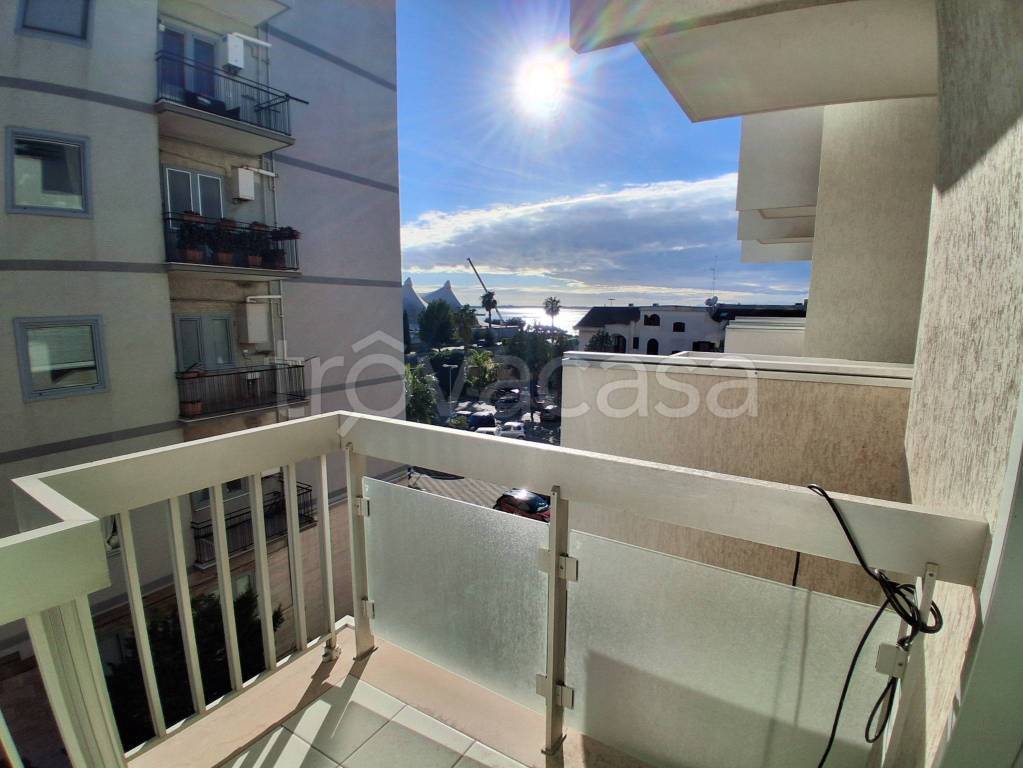 appartamento in affitto a Taranto in zona Borgo