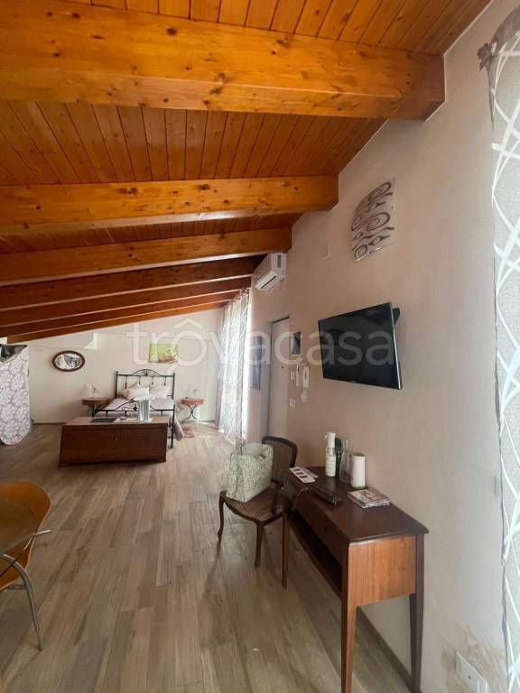 appartamento in affitto a Taranto in zona Borgo