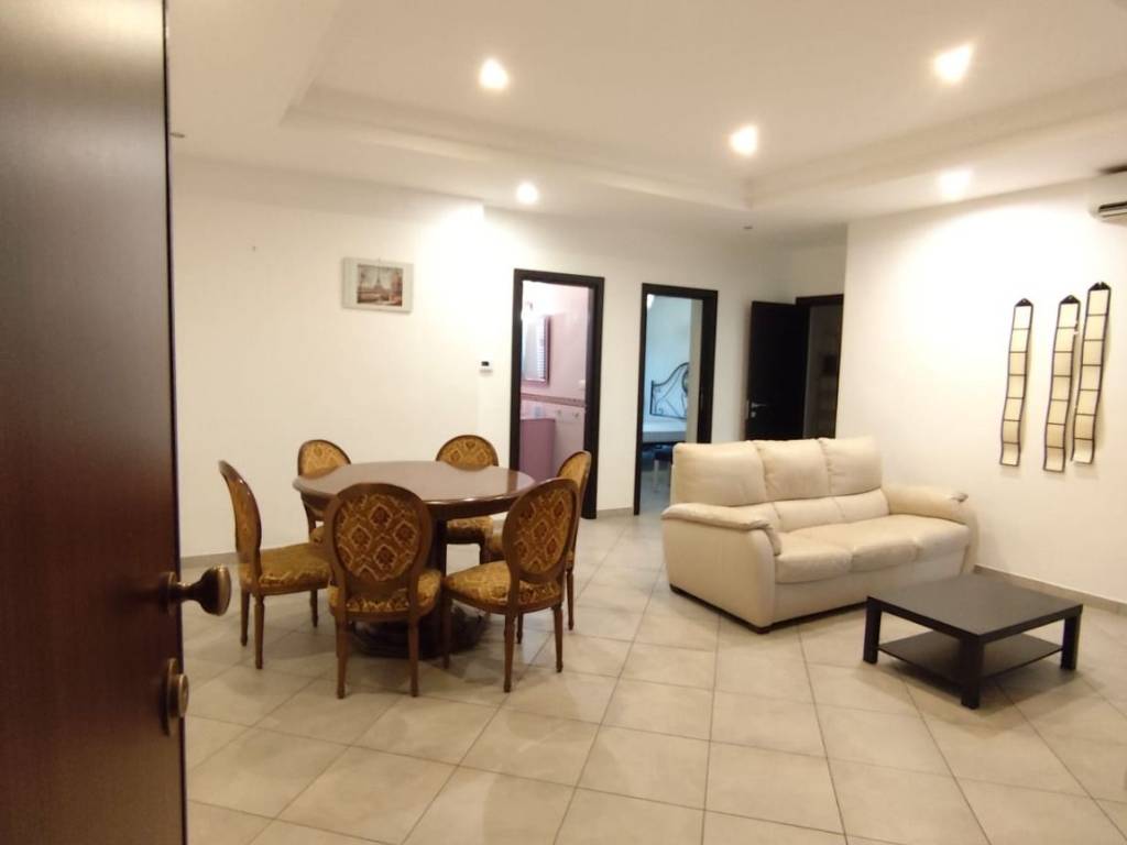 appartamento in affitto a Taranto in zona Tre Carrare-Battisti