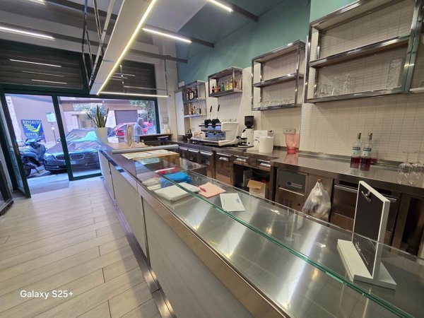 negozio in affitto a Taranto