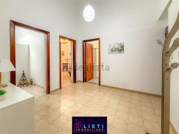 appartamento in affitto a Taranto in zona Borgo