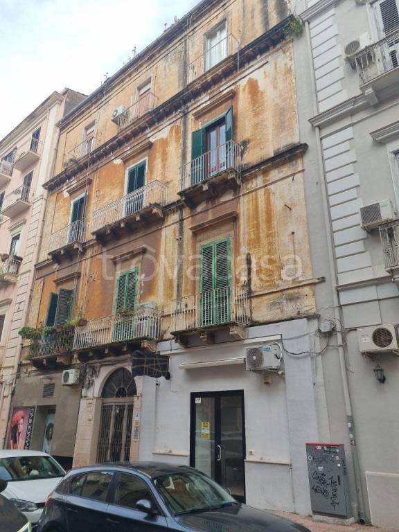 negozio in affitto a Taranto in zona Borgo