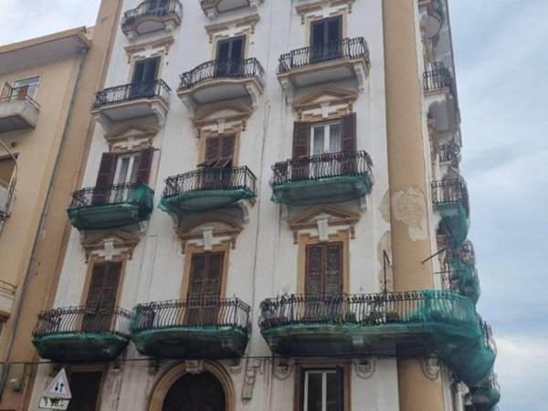 appartamento in affitto a Taranto in zona Borgo