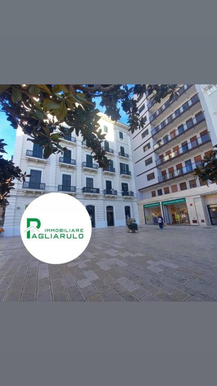 negozio in affitto a Taranto in zona Borgo