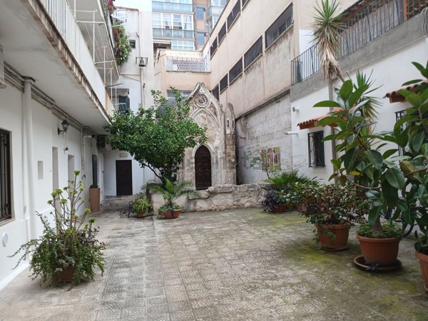 appartamento in affitto a Taranto in zona Borgo