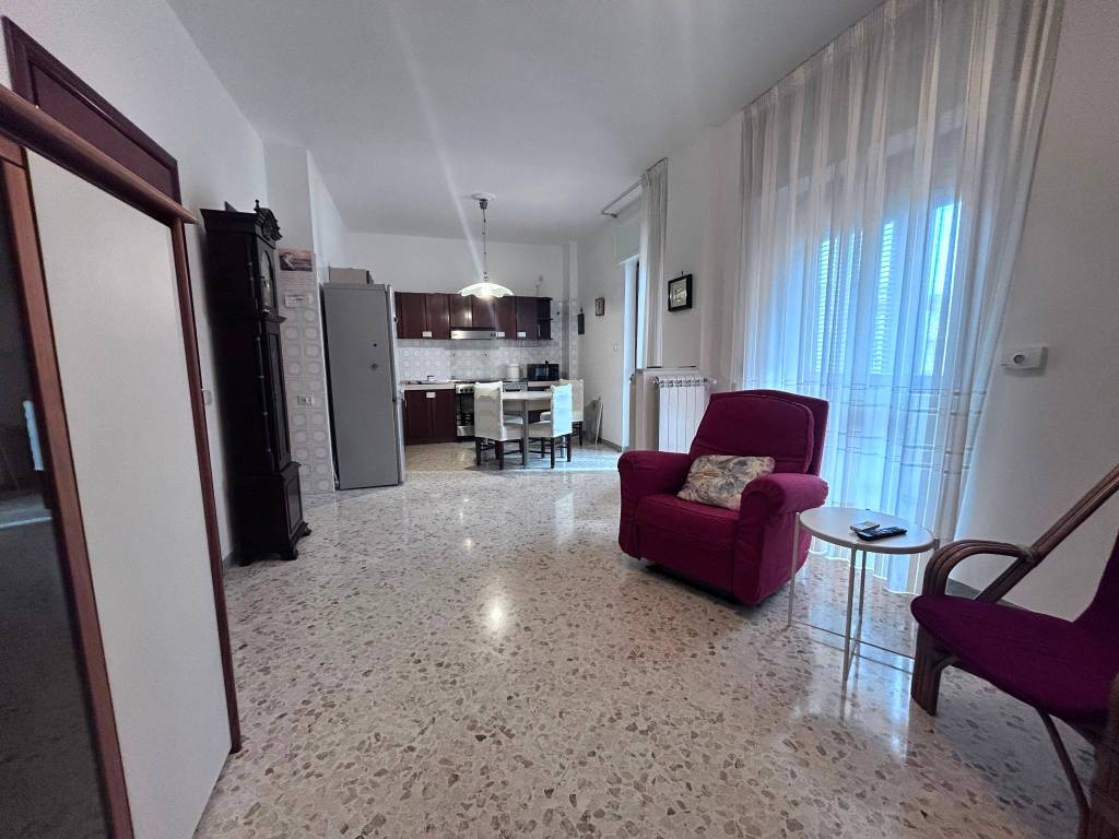 appartamento in affitto a Taranto in zona Italia-Montegranaro