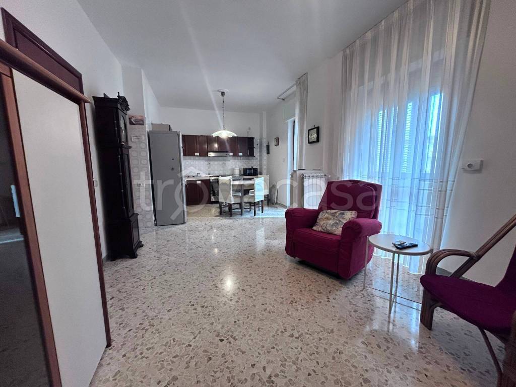 appartamento in affitto a Taranto in zona Italia-Montegranaro