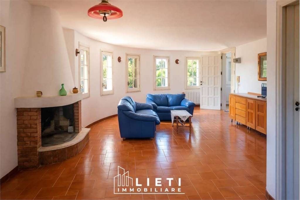 appartamento in affitto a Taranto in zona Borgo