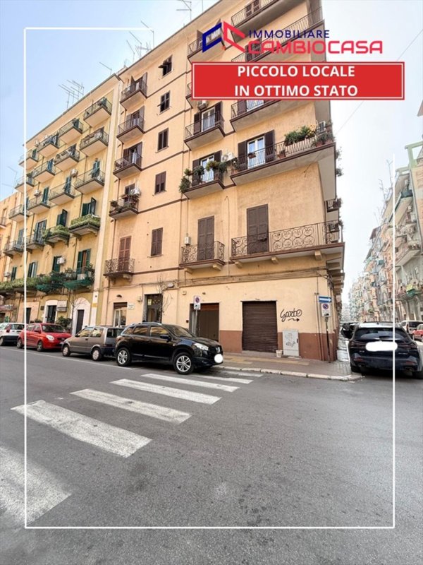 locale commerciale in affitto a Taranto