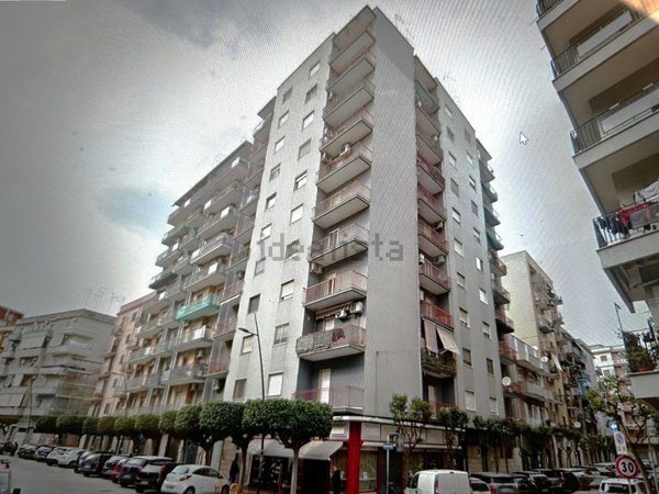 appartamento in affitto a Taranto