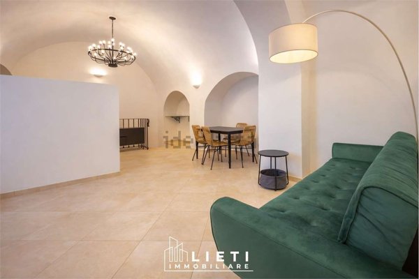 appartamento in affitto a Taranto in zona Borgo