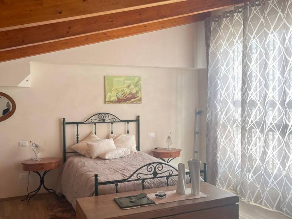 appartamento in affitto a Taranto in zona Borgo Antico