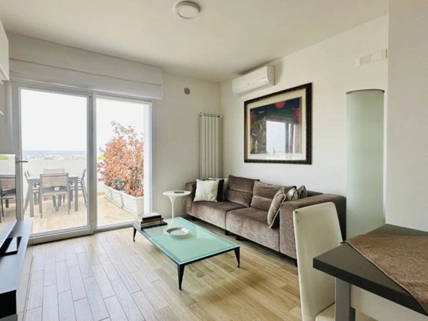 appartamento in affitto a Taranto in zona Borgo Antico