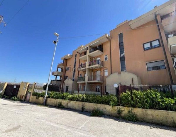 appartamento in affitto a Taranto in zona Tamburi-Croce