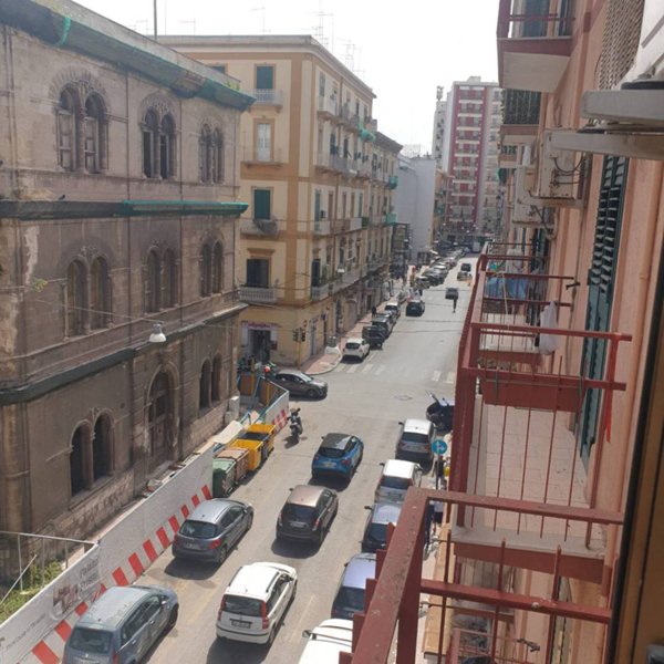 appartamento in affitto a Taranto in zona Borgo