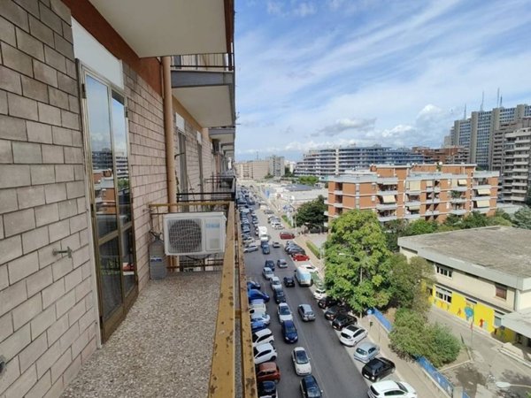 appartamento in affitto a Taranto in zona Italia-Montegranaro