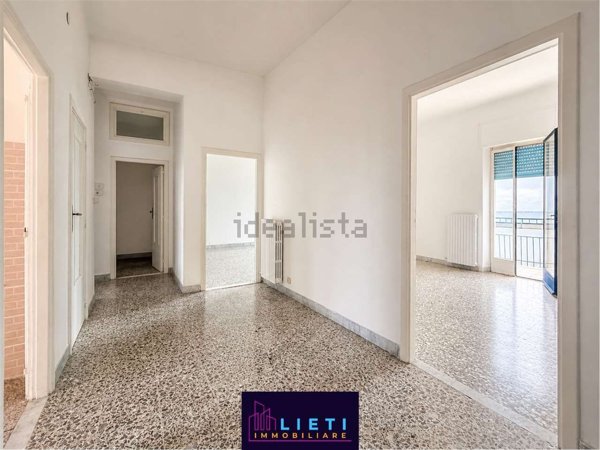 appartamento in affitto a Taranto in zona Borgo